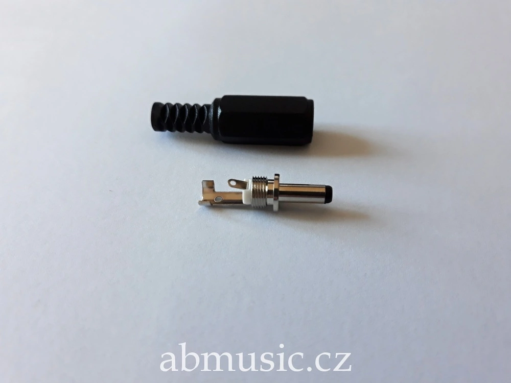 Napájecí konektor 3,5 x 1,35 mm