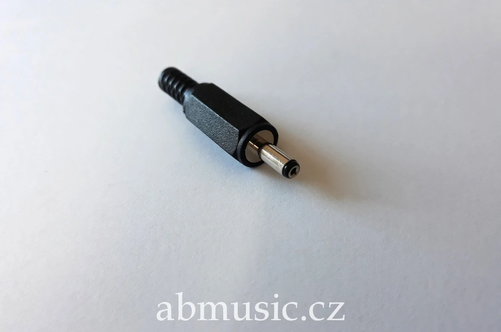 Napájecí konektor 3,5 x 1,35 mm