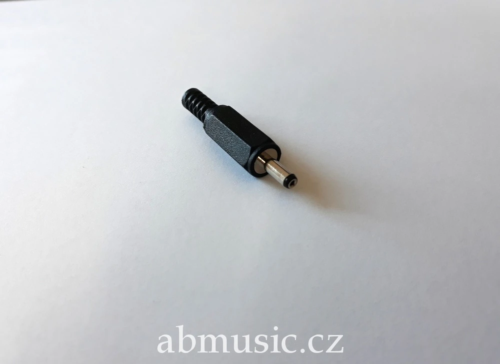 Napájecí konektor 3,5 x 1,35 mm