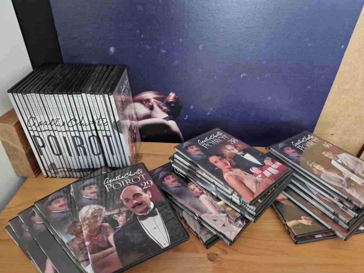 DVD POIROT - kolekce 47 DVD 
