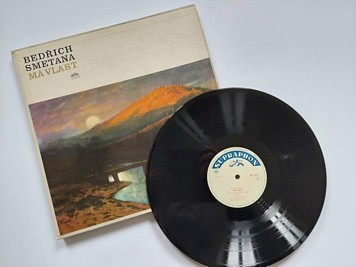 2LP Bedřich Smetana - Má vlast Václav Talich