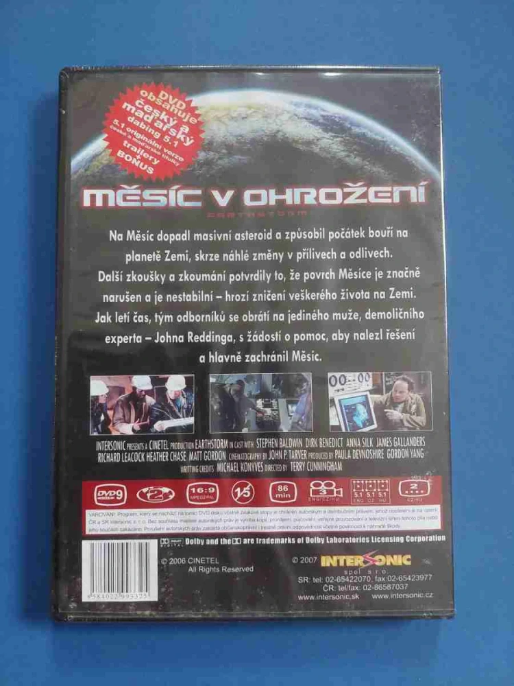 DVD Měsíc v ohrožení