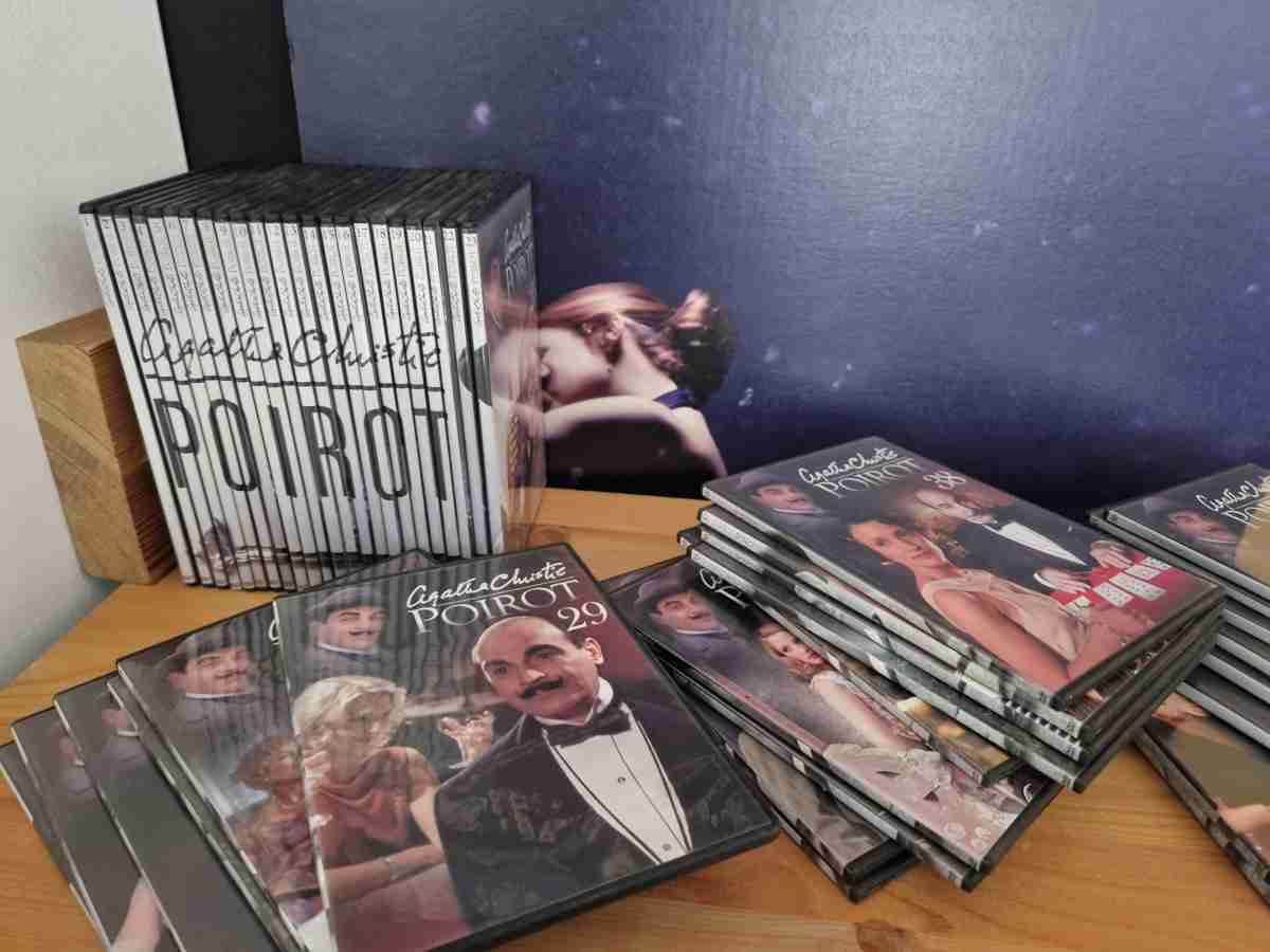DVD POIROT - kolekce 47 DVD 