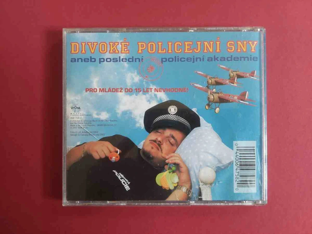 CD Zdeněk Izer - Divoké policejní sny