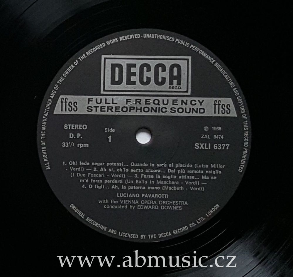 LP Luciano Pavarotti - The Essential