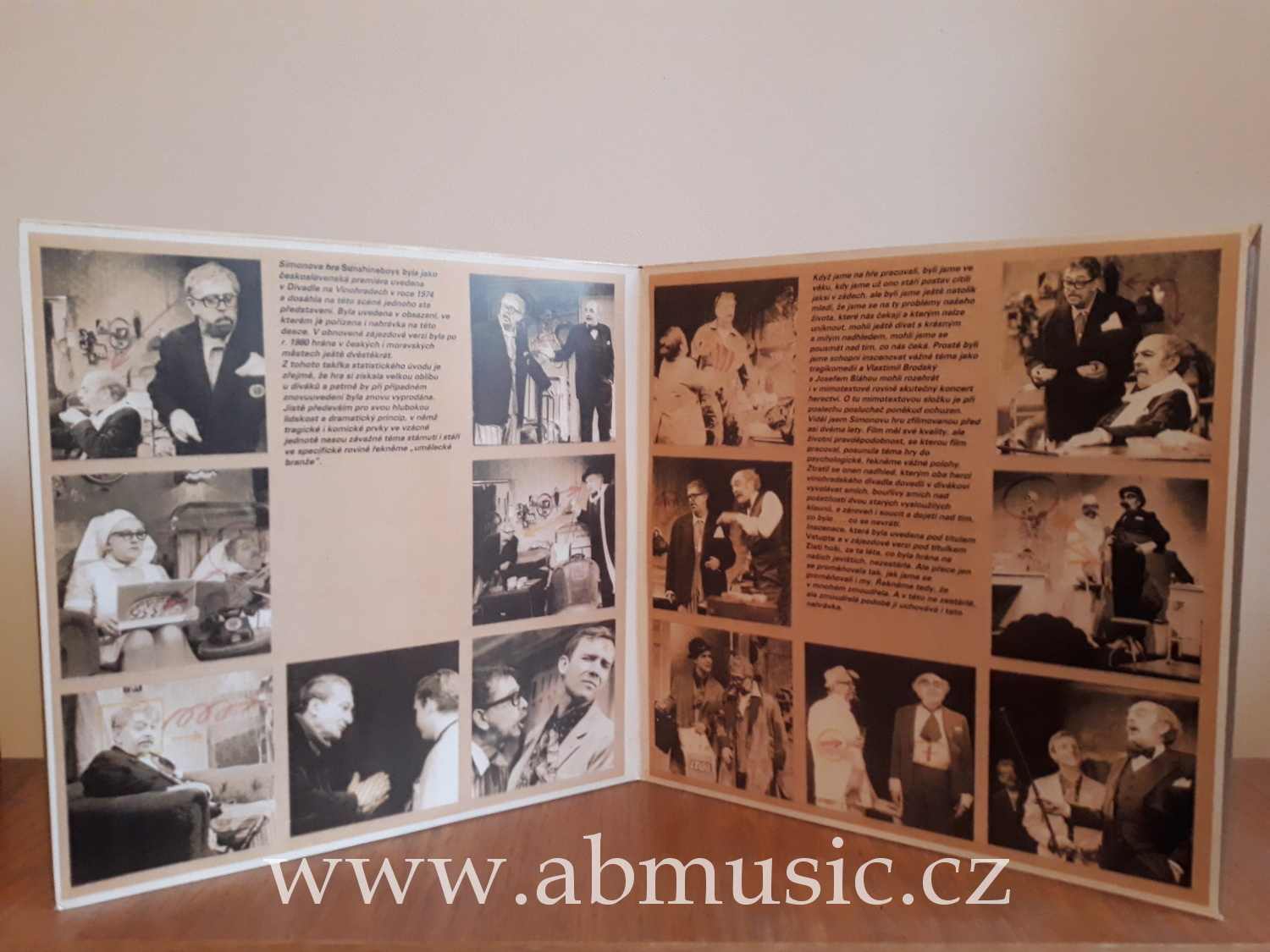 2 LP Neil Simon - Vstupte... Vlastimil Brodský , Josef Bláha