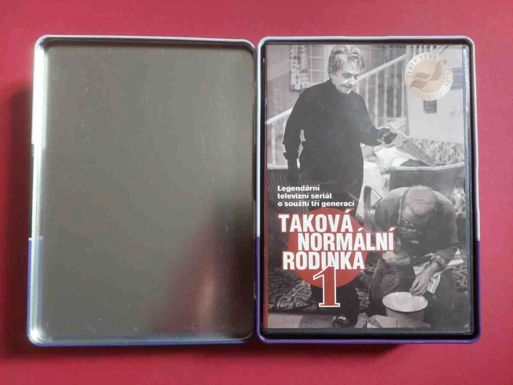 DVD Taková normální rodinka plechový box