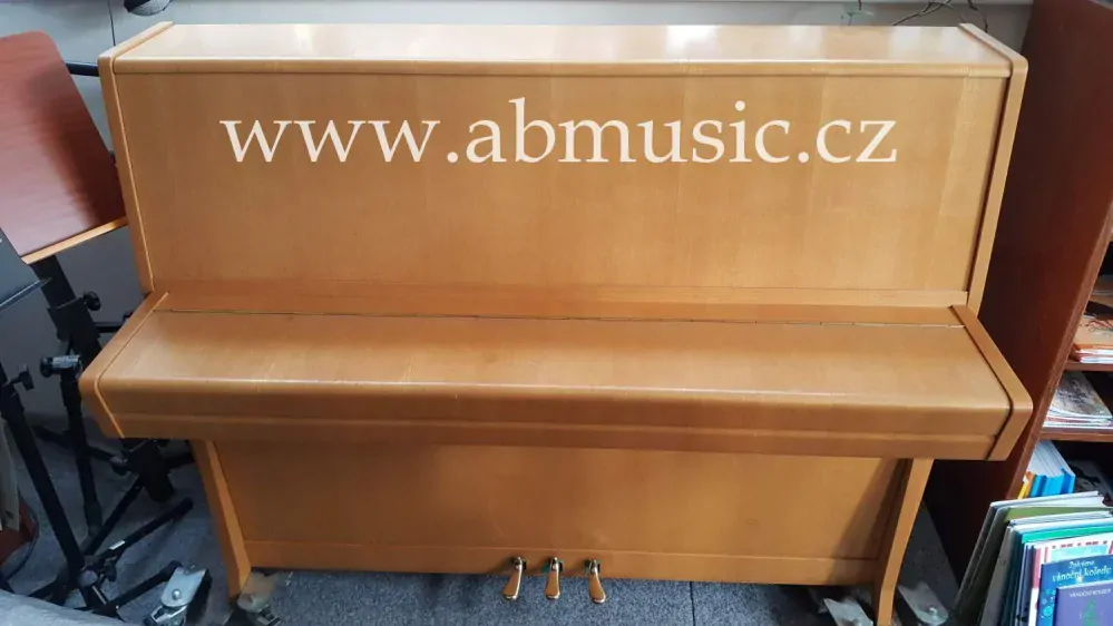 Pianino PETROF 1986