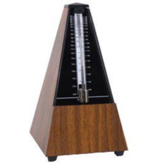 Metronom SMM 66 Wood mechanický Q13 Beyer ořech