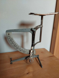 Váha na dopisy HEMA 500 g SCALE